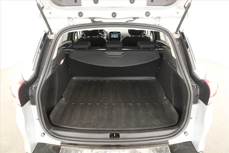 Renault Clio (2016) 1.2 TCe, Automat, Tempomat - fotka 13 z 14