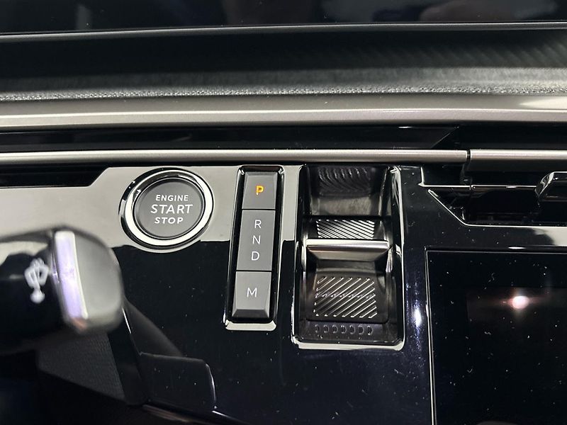 Peugeot 5008 Allure 136 e-DSC6 - fotka 20 z 30