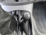 Toyota Hilux (2007) 2.5 D-4D SERVISNÍ KN,DOL KM - náhled 23