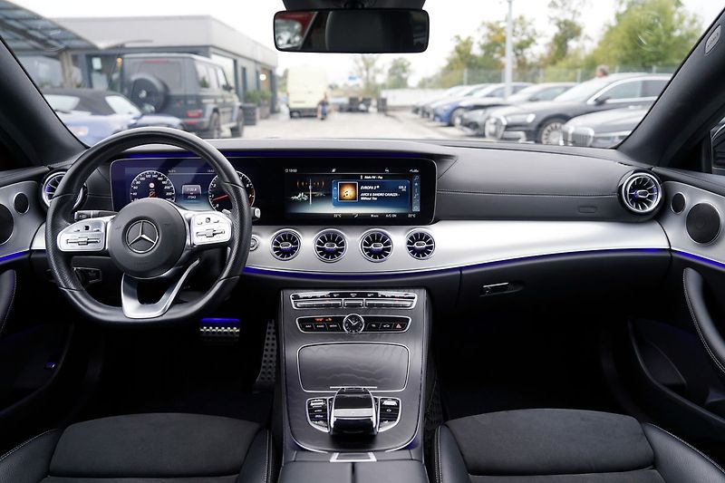 Mercedes-Benz Třídy E E 450 AMG 4Matic+, 370PS - fotka 21 z 43