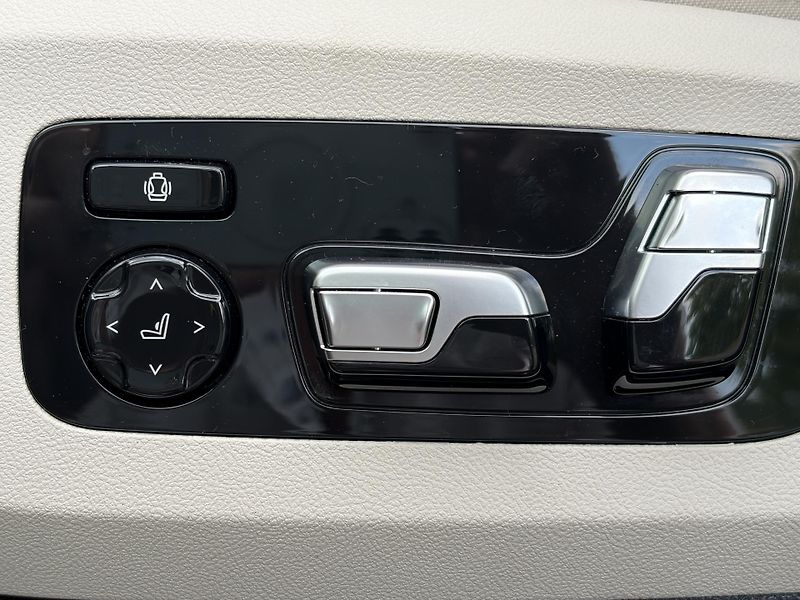 BMW X5 (2025) 30d INDIVIDUAL 22