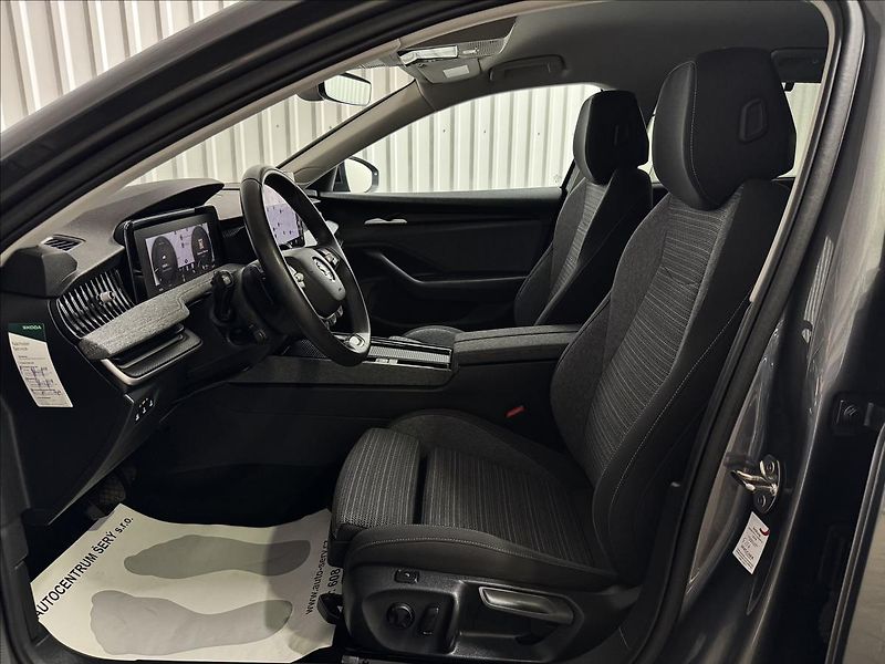 Škoda Superb 1.5TSI MHEV SELECT MATRIX LED - fotka 31 z 45