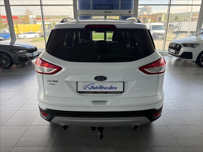 Ford Kuga 2,0   1.MAJ,4X4,SERVISKA,ČR,TA - fotka 5 z 23