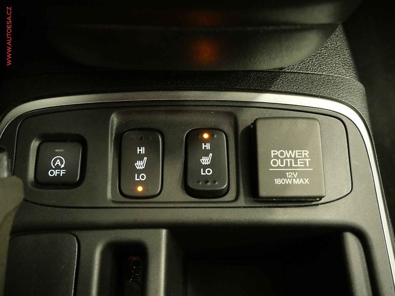 Honda CR-V (2017) 2.0 i 4x4, Temp. park. kamera - fotka 20 z 23