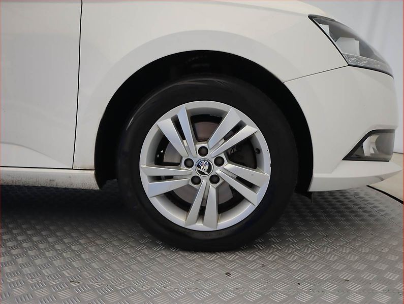 Škoda Fabia (2019) 1.0 TSI, Tempomat - fotka 15 z 20