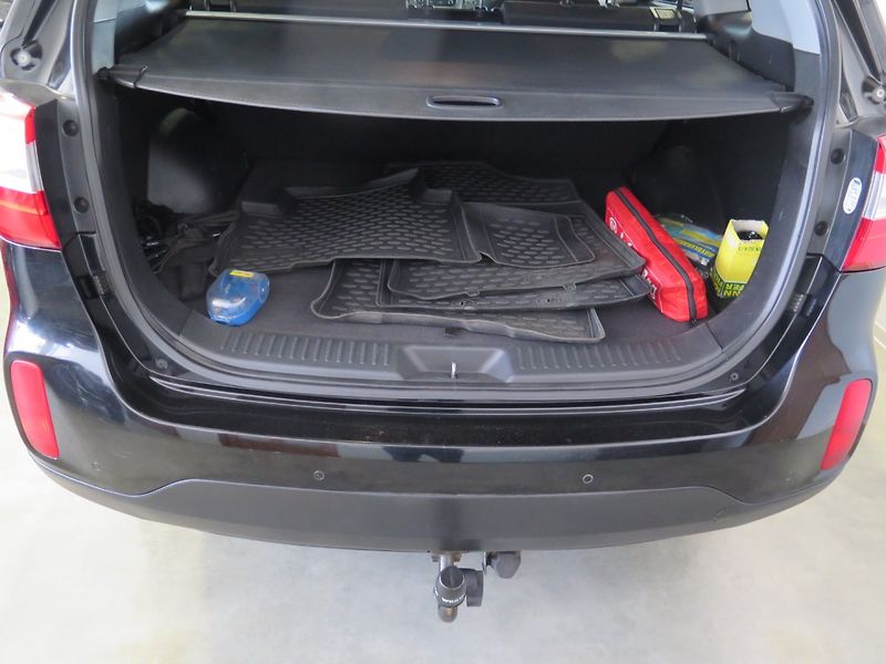 Kia Sorento (2013) 2.2CRDi,4x4,kamera,tažné - fotka 19 z 28