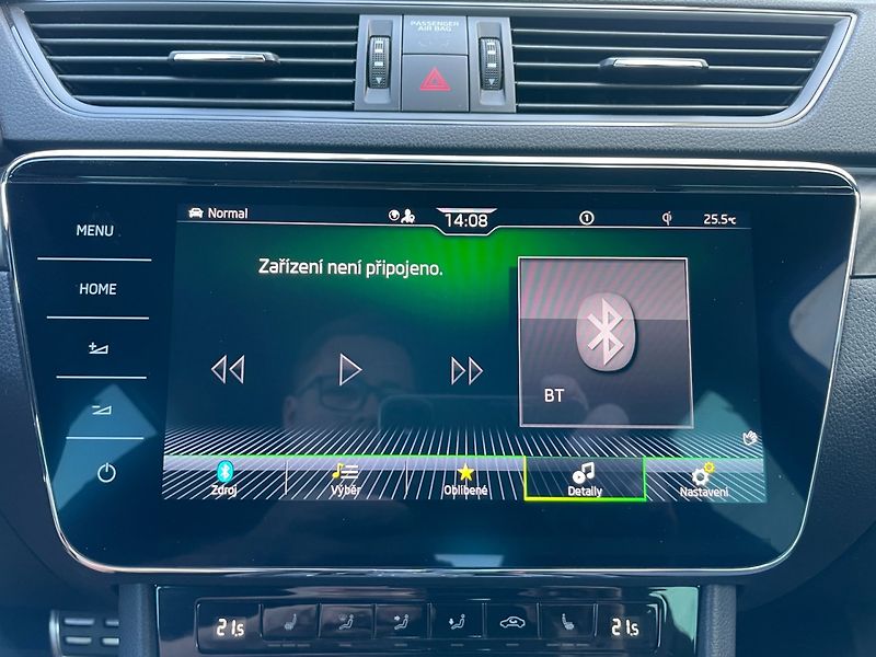 Škoda Superb (2022) SportLine 1.5TSI Webasto! 1.Ma - fotka 35 z 50