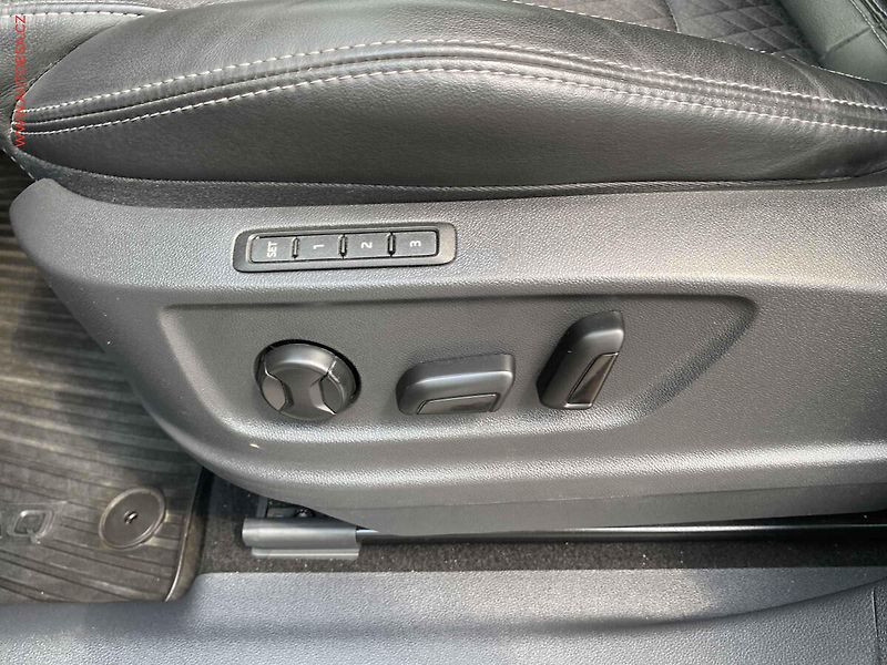 Škoda Kodiaq (2021) 2.0 TDi 4x4, Style, DSG - fotka 14 z 19