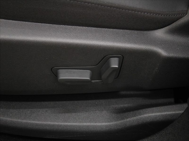 Citroën C5 Aircross 1,5 HDi 96kW AT Výprodej! - fotka 24 z 27
