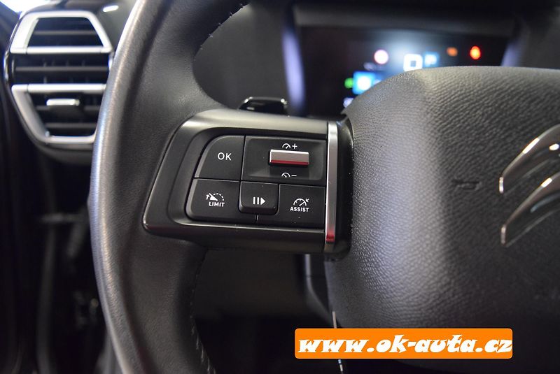 Citroën C4 X 1.2 PURETECH PACK 96 kW. - fotka 33 z 62