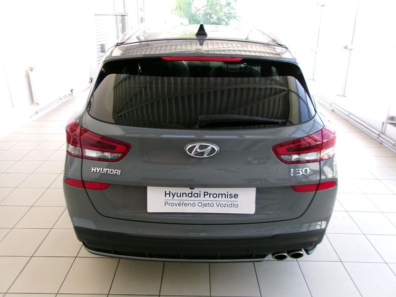Hyundai i30 (2021) 1.5T-GDi DCT N-Line Premium - fotka 5 z 21
