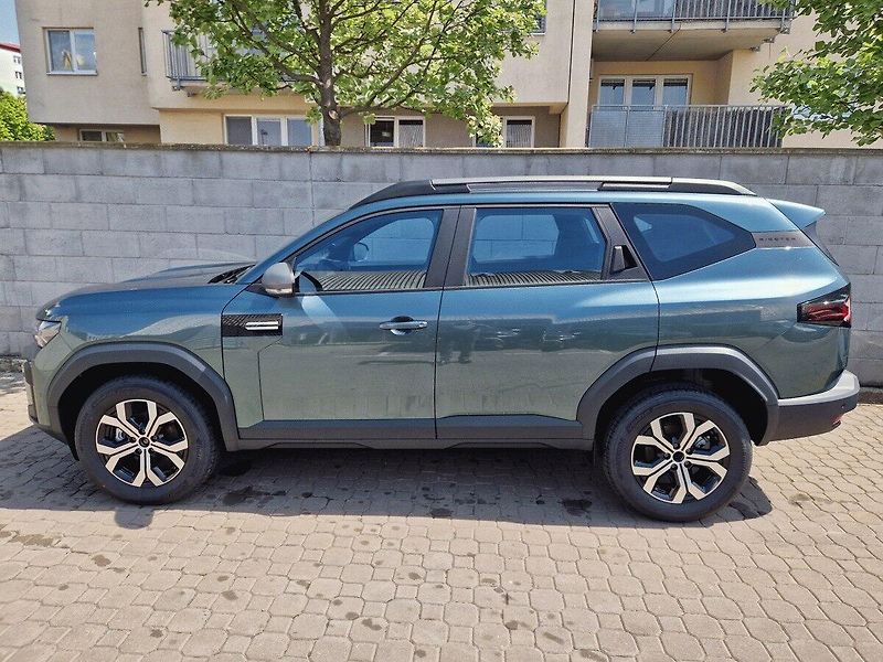 Dacia Bigster (2026) journey mild hybrid 140 - fotka 3 z 4