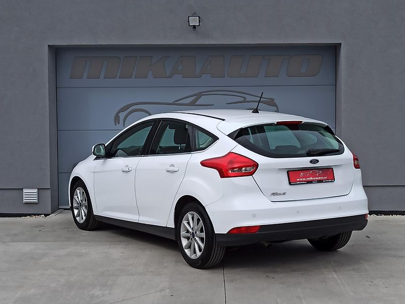 Ford Focus 1.5TDCi 88kW ČR,1.MAJ.TITANIUM - fotka 7 z 30