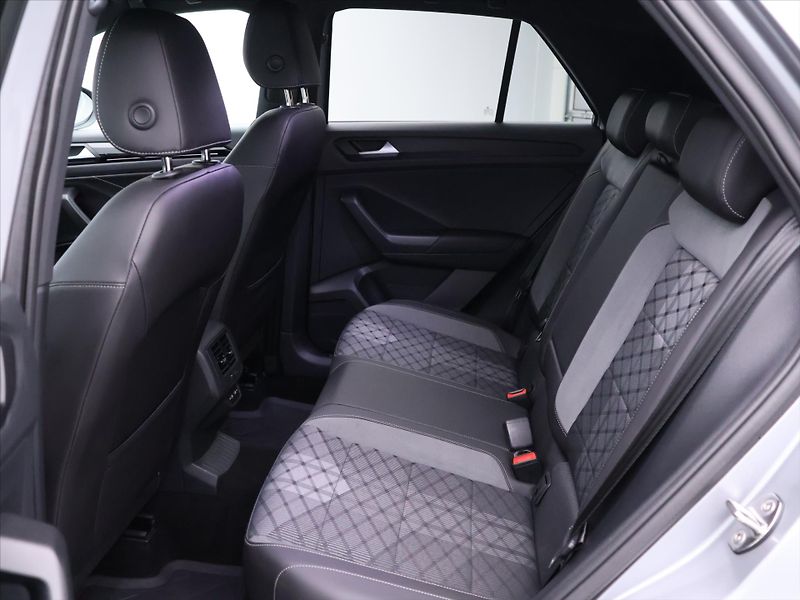 Volkswagen T-Roc 2,0 TDI DSG 4Motion R-line LED - fotka 14 z 35