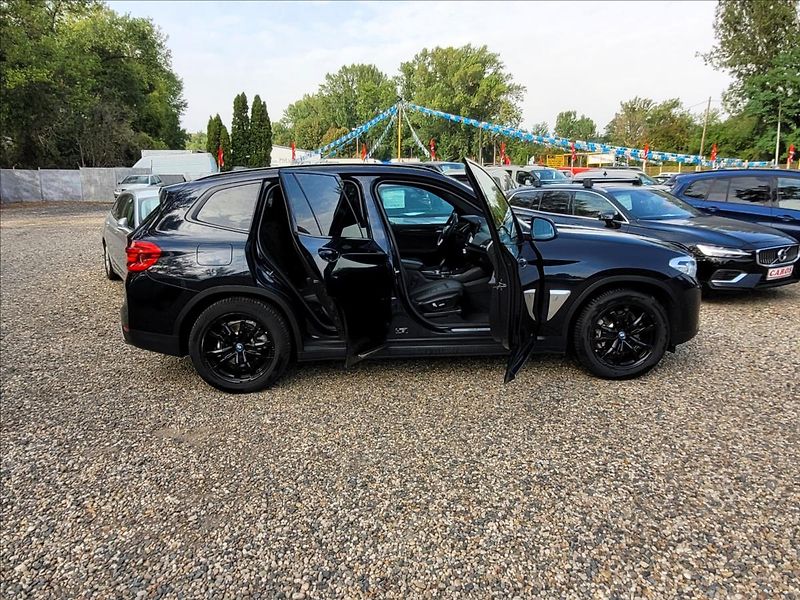 BMW iX3 0,0 80kWH,210kw,navi,kůže,led, - fotka 18 z 50