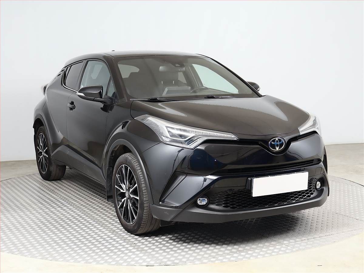 Toyota C-HR 1.2 Turbo, Kůže, Tempomat