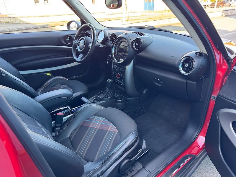 Mini Paceman (2015) 2.0 D Cooper Works - fotka 25 z 50