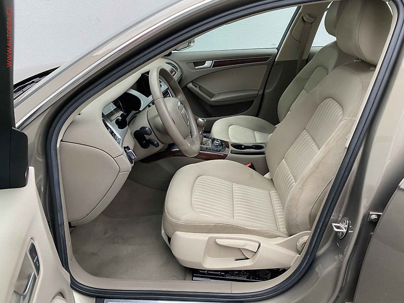Audi A4 (2009) 3.0 TDi Quattro, Bixen, navi - fotka 9 z 19