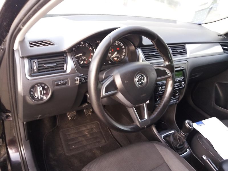 Škoda Rapid 1.2TSi,77kW,TAŽNY,NOVÉ-ROZVODY - fotka 11 z 24