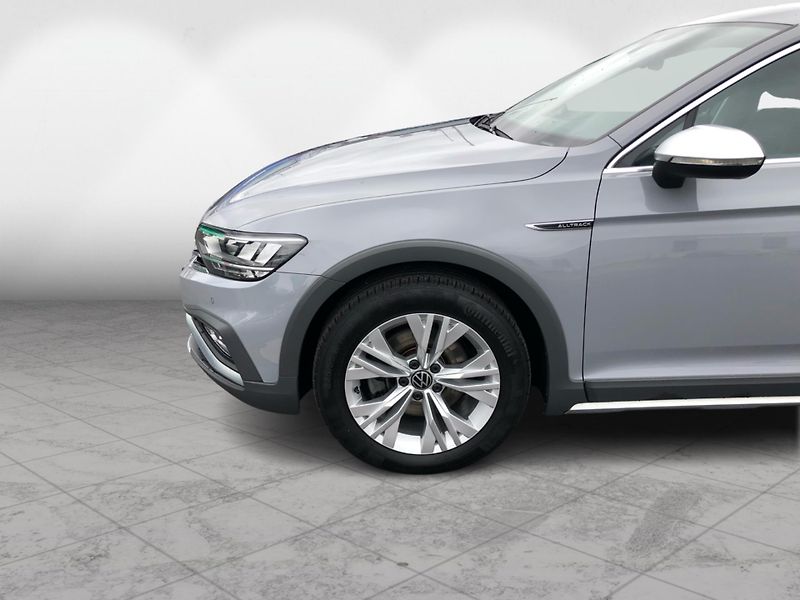 Volkswagen Passat Variant 2.0 TDi DSG 7st. 4Moti - fotka 10 z 29