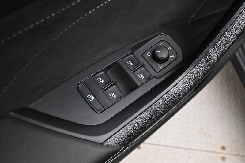 Škoda Kodiaq 2,0 TDI 147kW DSG 4x4 Sportlin - fotka 26 z 32