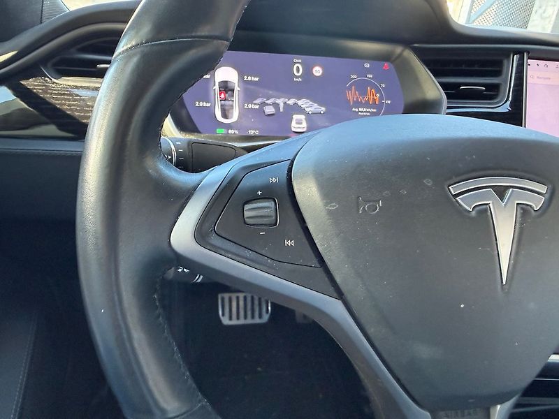 Tesla Model S Long Range Plus AWD EAP - fotka 28 z 37