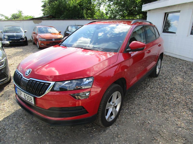 Škoda Karoq 1,6TDI-85KW-DSG-NOVÁ STK - fotka 3 z 30