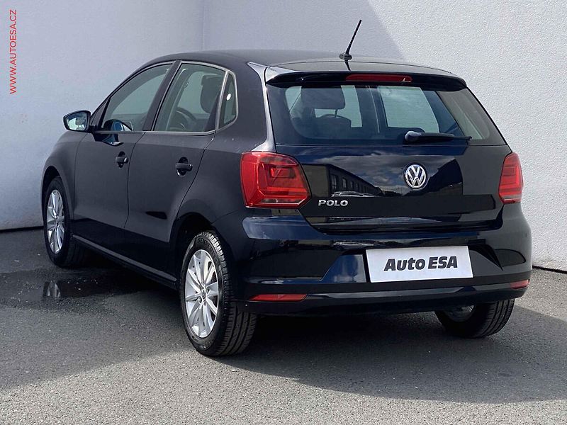 Volkswagen Polo (2015) 1.0 MPi, Comfortline - fotka 6 z 18