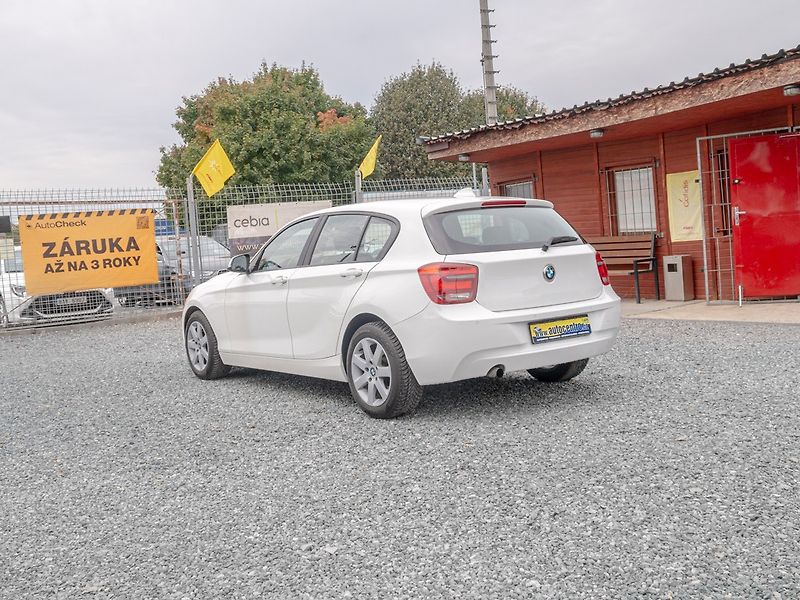 BMW Řada 1 (2013) 114i 75KW manuál - fotka 7 z 39
