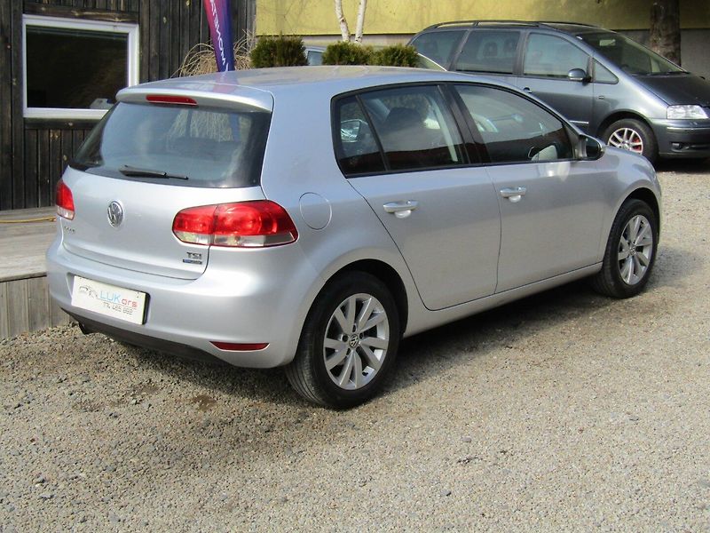 Volkswagen Golf (2010) 1.2 TSI 77kW TOP QUALITY - fotka 11 z 35