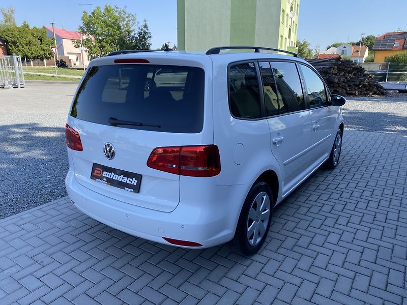 Volkswagen Touran 1.2 TSI 77kW - KLIMATIZACE-PDC - fotka 5 z 39