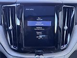 Volvo XC60 FWD B5/vzduch/4*klima/PANO/  - náhled 32