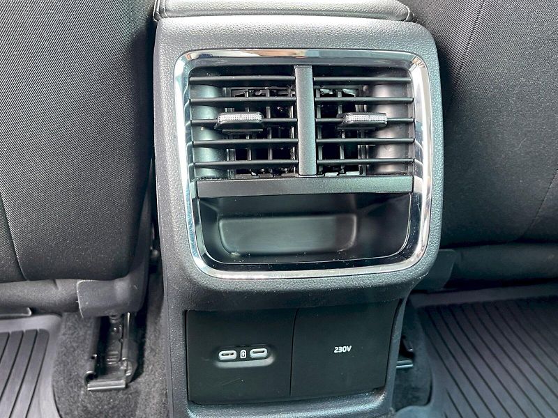 Škoda Octavia (2022) 1.5 TSI 110kW Style Plus combi - fotka 28 z 34