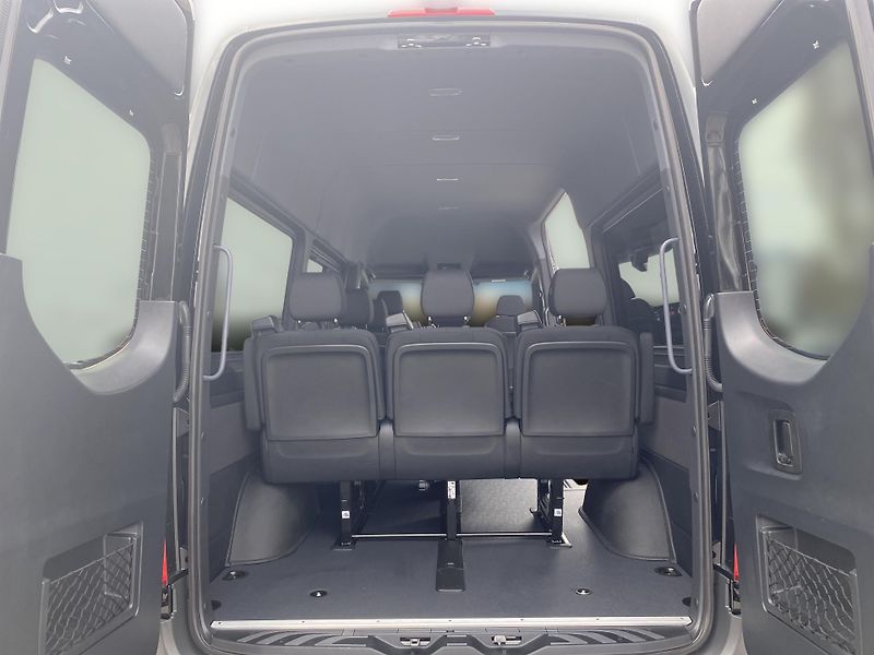 Mercedes-Benz Sprinter 319 CDI/S TS BUS - fotka 14 z 23