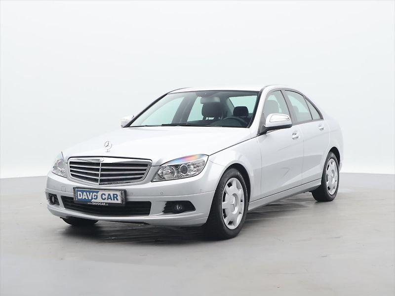 Mercedes-Benz Třídy C 2.2 200CDI 100KW 78'786 km - fotka 3 z 28