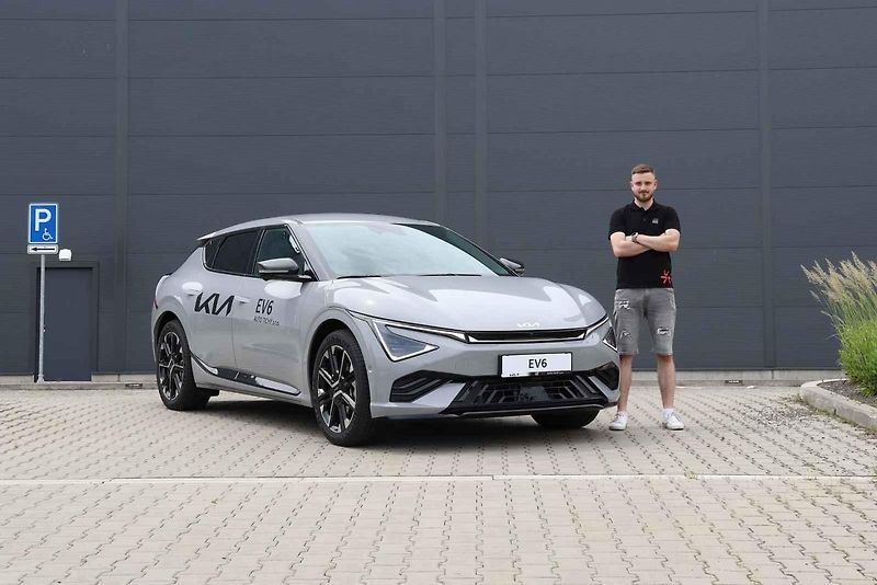 Kia EV6.