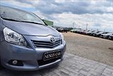 Toyota Verso 1,6 i 97KW NÍZKÉ KM 2XKOLA - náhled 13