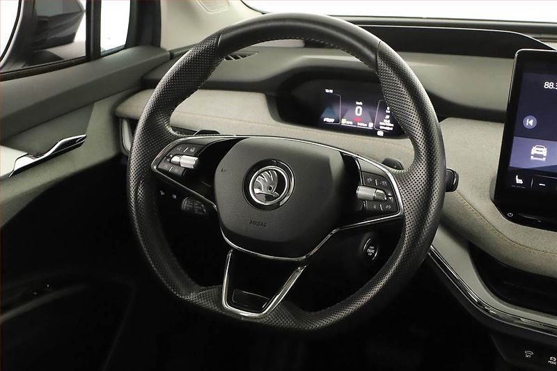 Škoda Enyaq (2021) Sportline iV 60 (62 kWh) - fotka 8 z 20