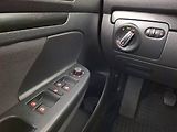 Volkswagen Golf (2010) 1.6 TDI, po STK, Tažné - náhled 16