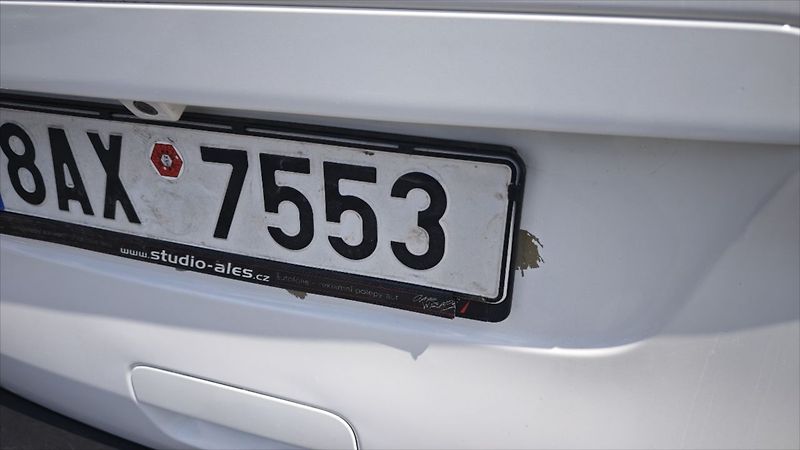 Peugeot Traveller 2,0 HDI Long automat 8 míst - fotka 15 z 18