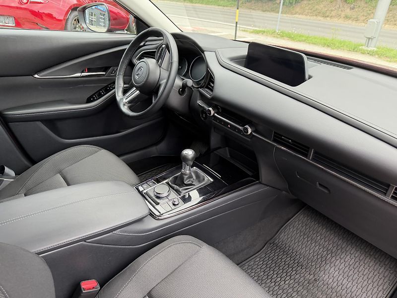 Mazda CX-30 Skyactiv - G 2.0i - fotka 16 z 28