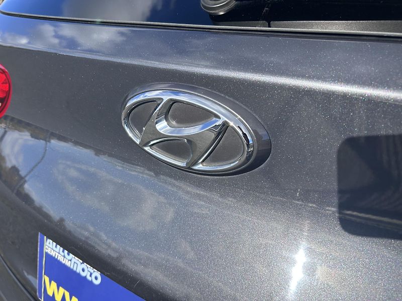 Hyundai i30 Kombi 1.6 CRDi - fotka 20 z 33