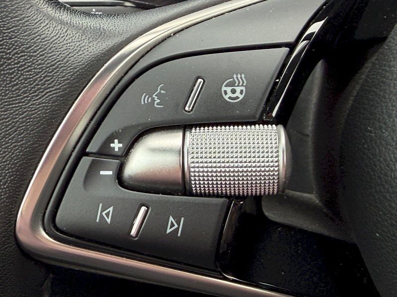 Škoda Kamiq (2024) 1.5 TSI / 110 kW / TOP SELECTI - fotka 15 z 34