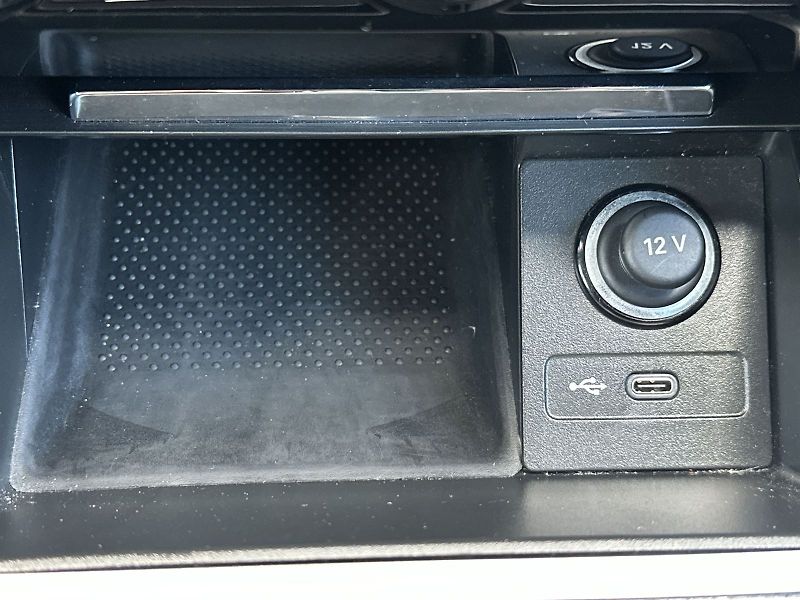 Škoda Superb (2023) Combi 2.0 TDI DSG Style - fotka 23 z 34