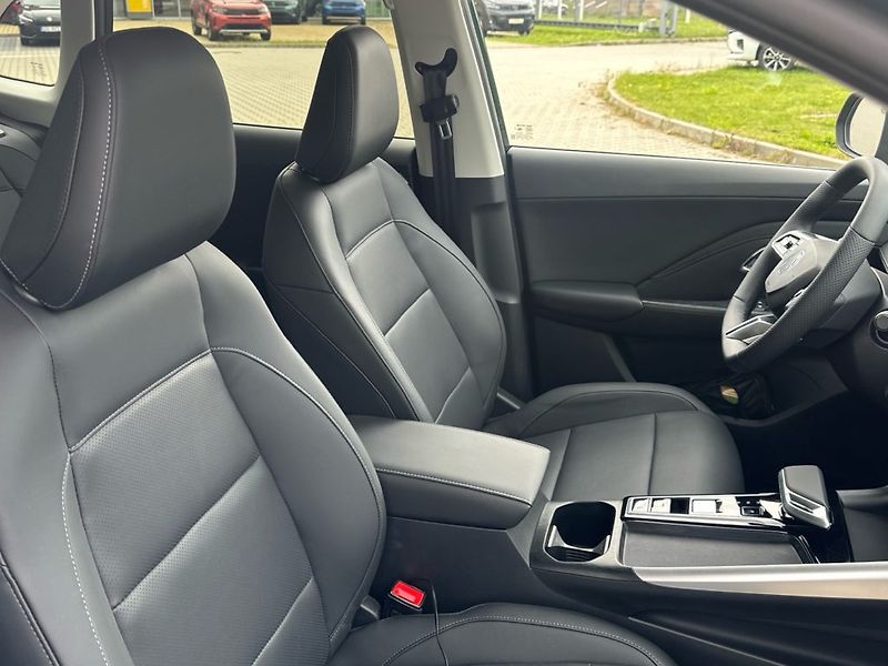 MG ZS (2025) 1,5 Hybrid+ Exclusive - fotka 6 z 22