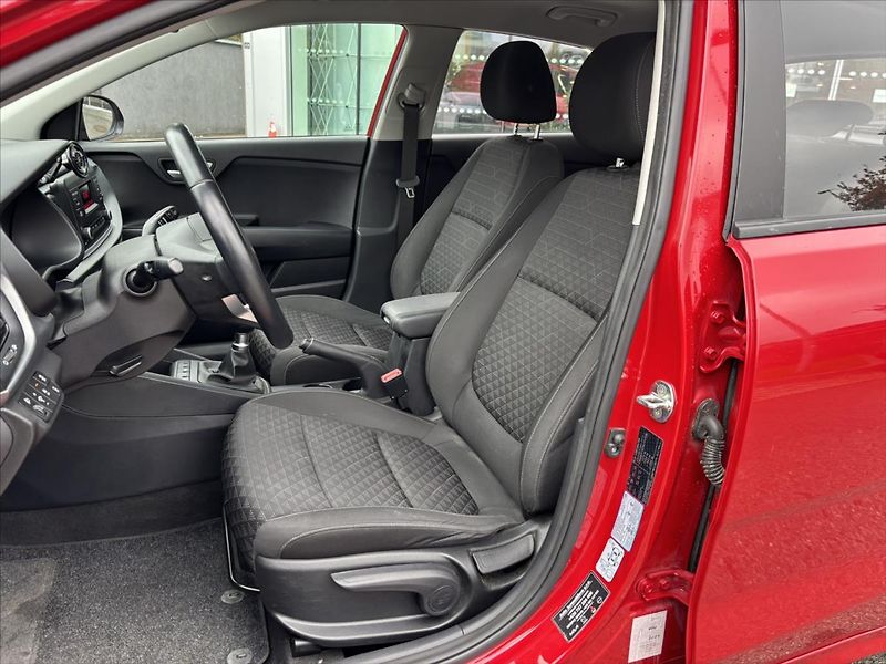 Kia Rio 1,2 DPi 62kW Comfort ZÁRUKA - fotka 10 z 27