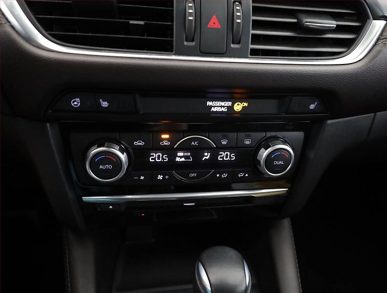 Mazda 6 (2017) 2.5 Skyactiv-G, Automat - fotka 10 z 19