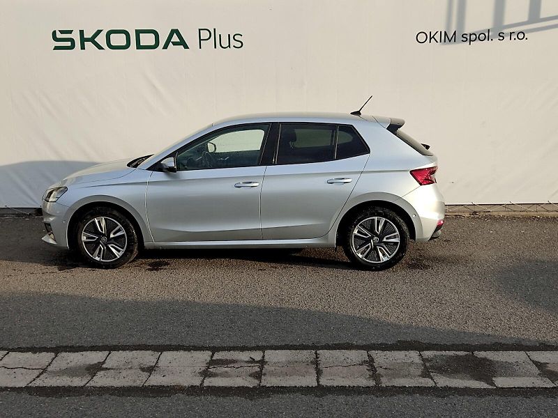 Škoda Fabia (2022) Ambition Business 1,0 Tsi 70 K - fotka 3 z 36