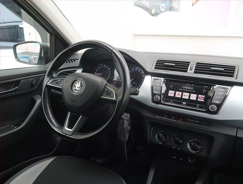 Škoda Fabia (2017) 1.4 TDI, jezdí výborně - fotka 7 z 17