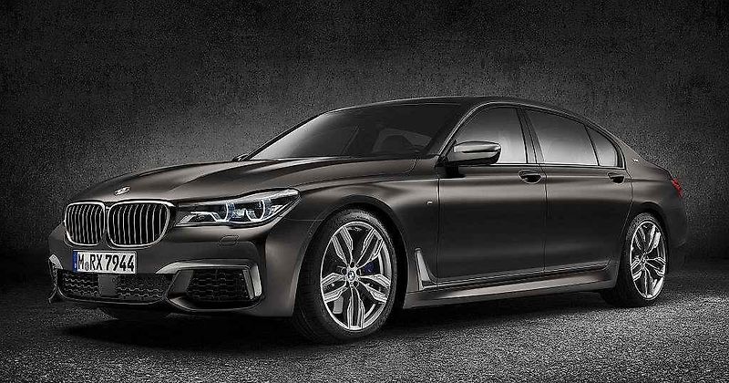BMW M760Li xDrive.